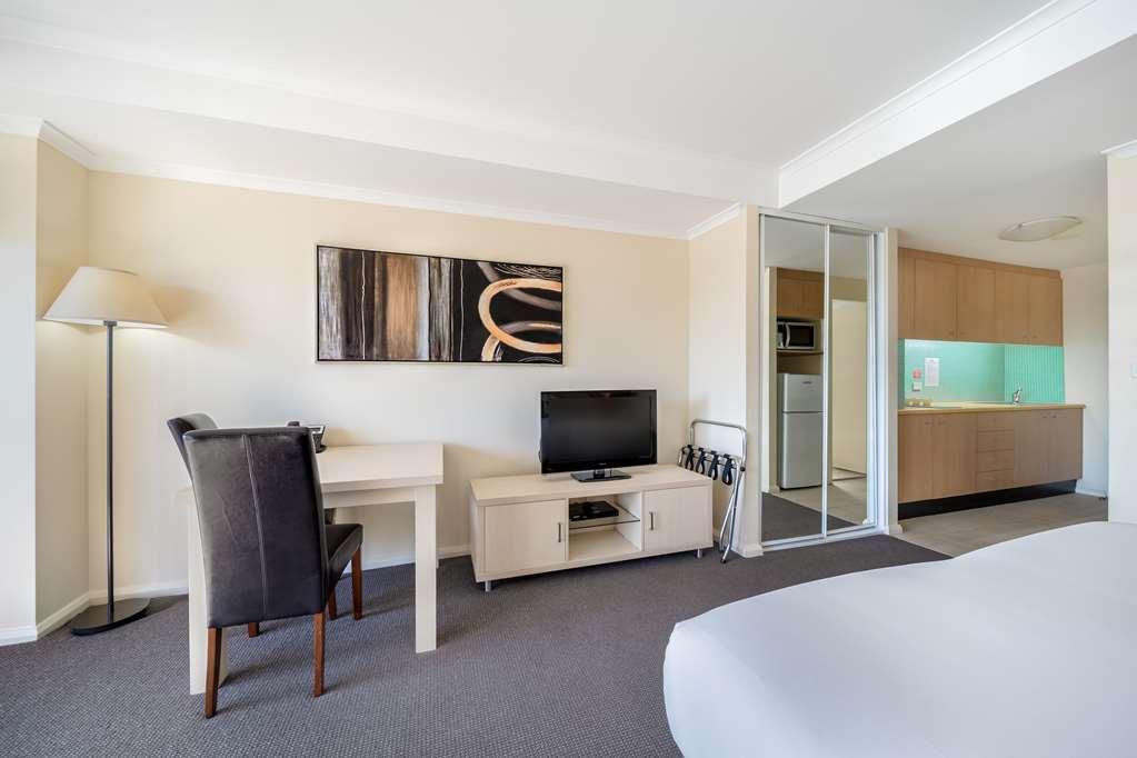 Oaks The Waterfront 4* Entrance