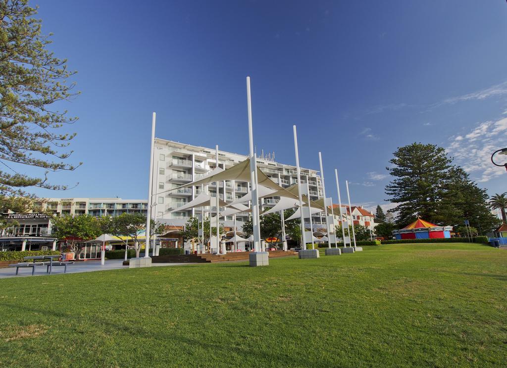 Oaks The Waterfront Aparthotel